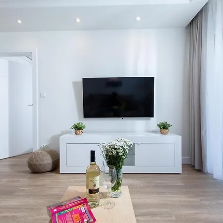 Natural 4 Gardenia Z Widokiem Na Morze Epapartamenty *